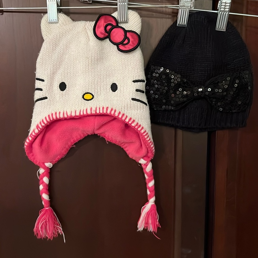 Set of two winter hats